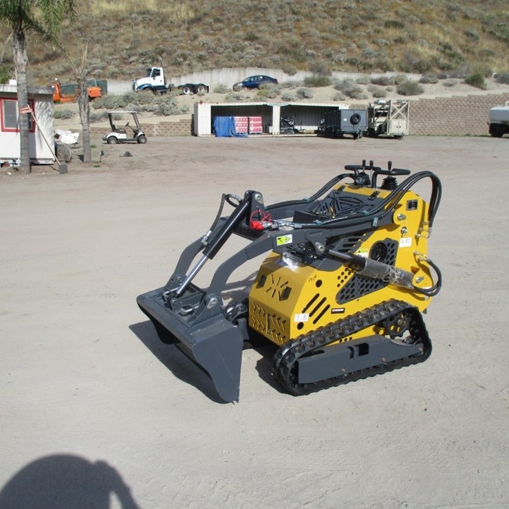 2026 Sdlanch SDLL60 Crawler Ride-On Skid Steer,