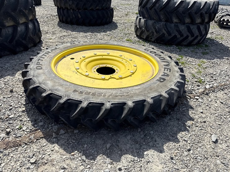 #42766-•-unused-optitrac-tractor-tire-320/125r54-inv#-42766-image-1