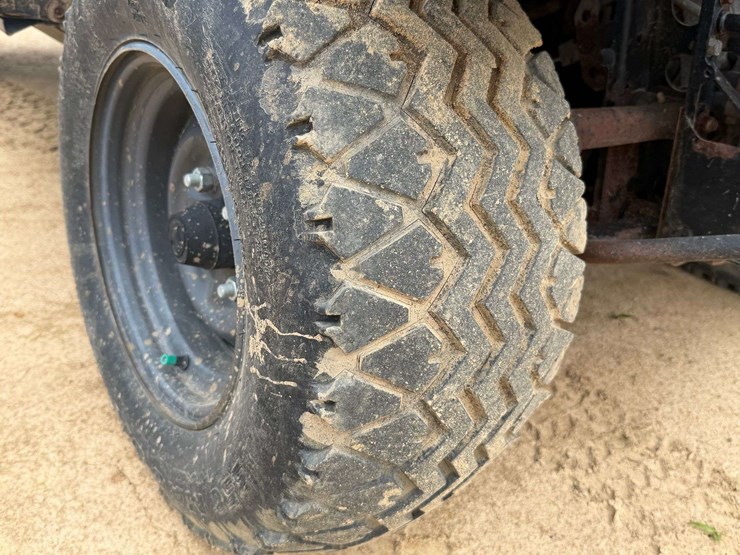 2018-kubota-rtv-x900-image-28
