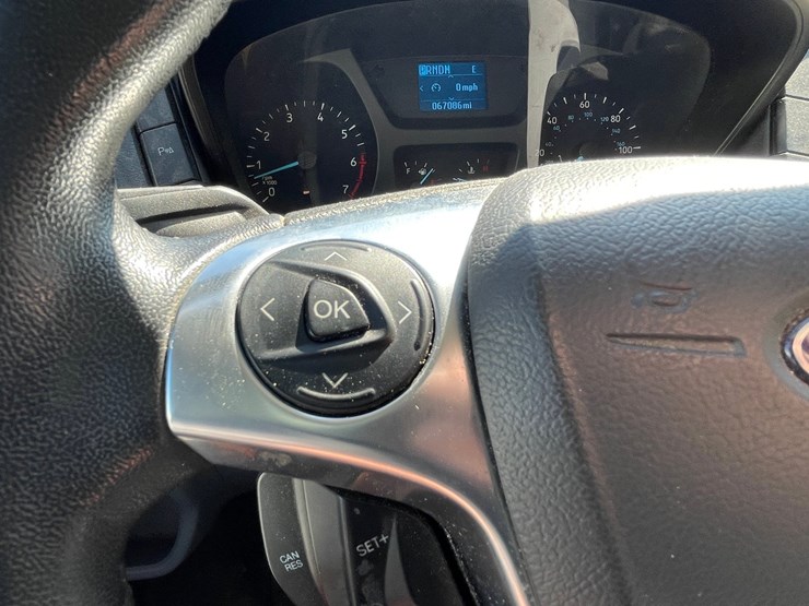 2016-ford-transit-image-48
