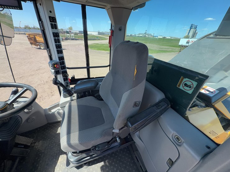 2020-volvo-l60h-image-31