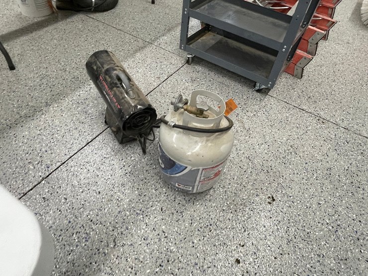 #8604-•-thermoheat-propane-heater-image-4