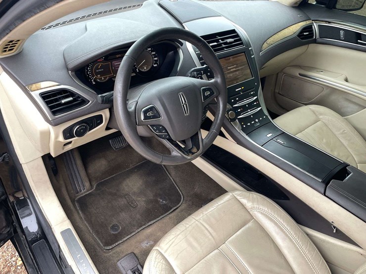 2013-lincoln-mkz-4-door-sedan-(69,668-miles)-image-11