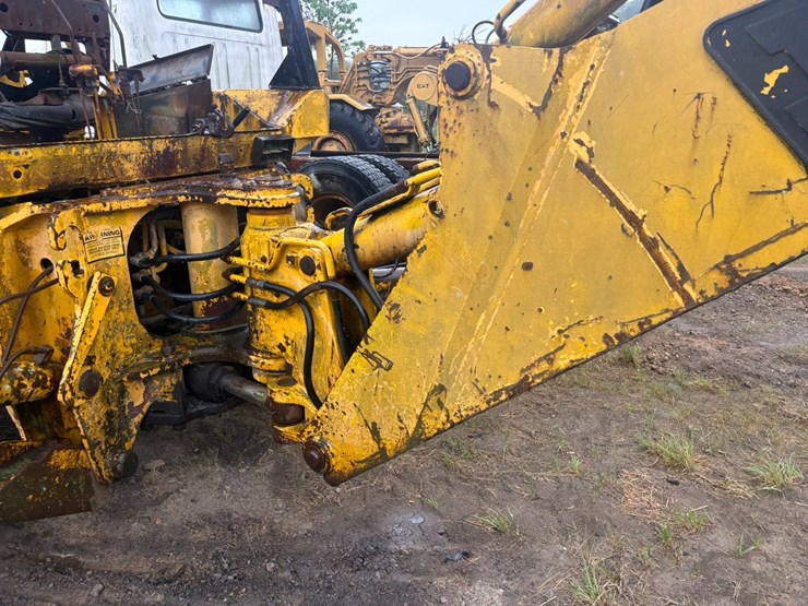 #23986-•-inop-jcb-4x4-backhoe-loader-image-17