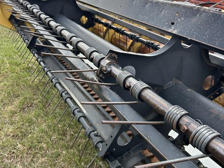 new-holland-1475-image-33