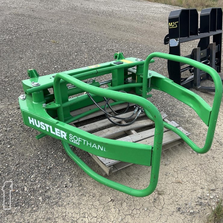 2022 MCHALE LX200 BALE GRABBER 3782