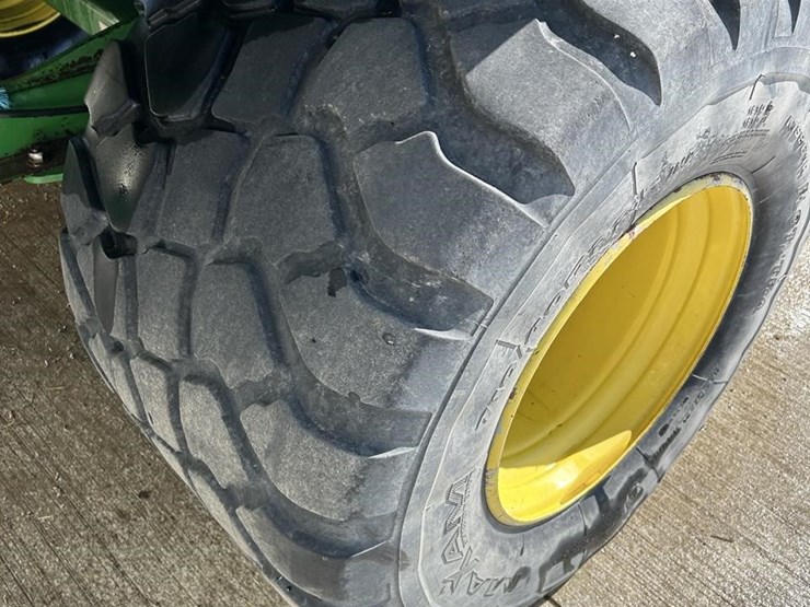 2016-john-deere-l340-image-78