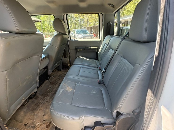 2012-ford-f350-image-37