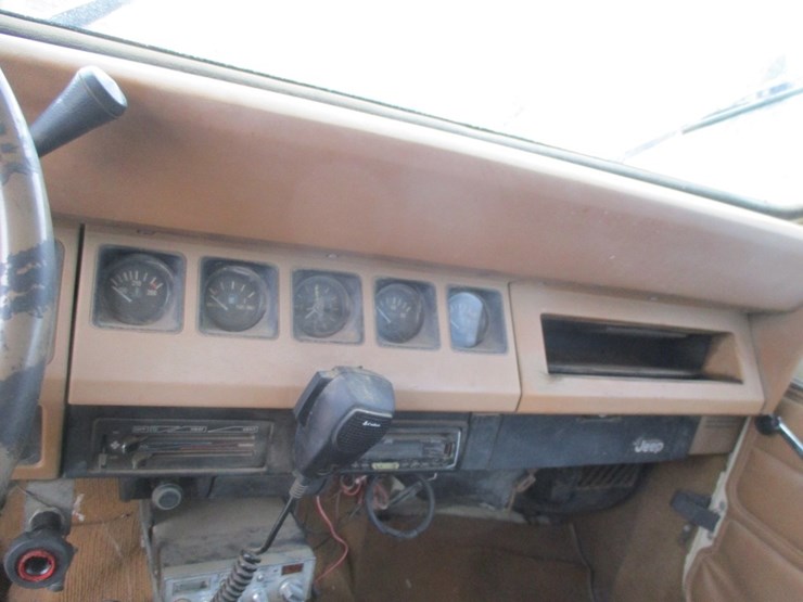 1987-jeep-wrangler-image-9