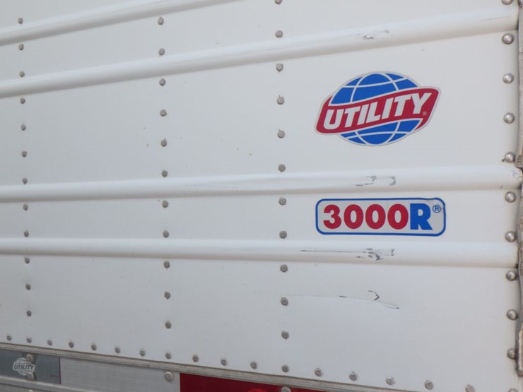 2017-utility-3000r-image-5