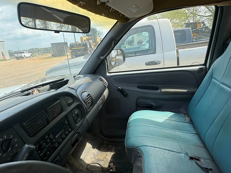 #41749-•-1998-dodge-ram-pickup-vin:-1b7hc16x2ws609690-image-38