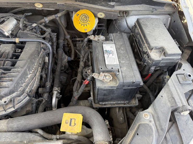 2014-dodge-grand-caravan-image-39