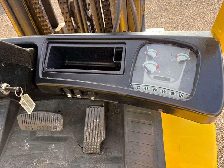 hyster-h100xm-image-10