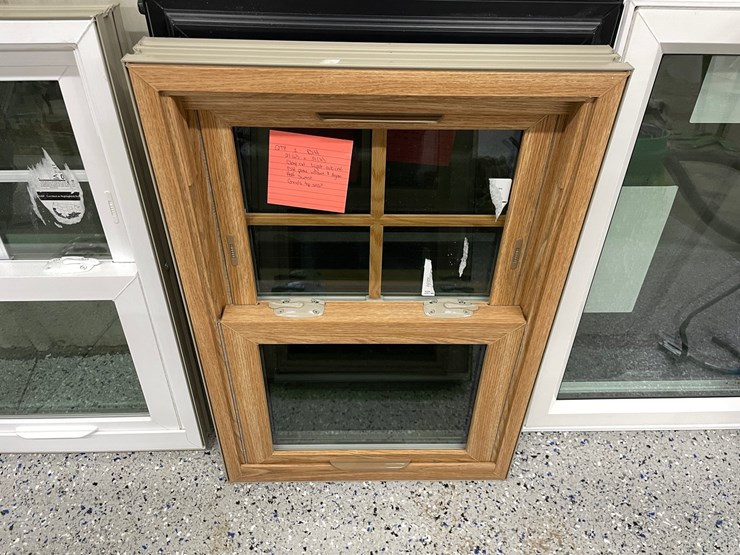 #8567-•-(4)-double-hung-windows-image-3