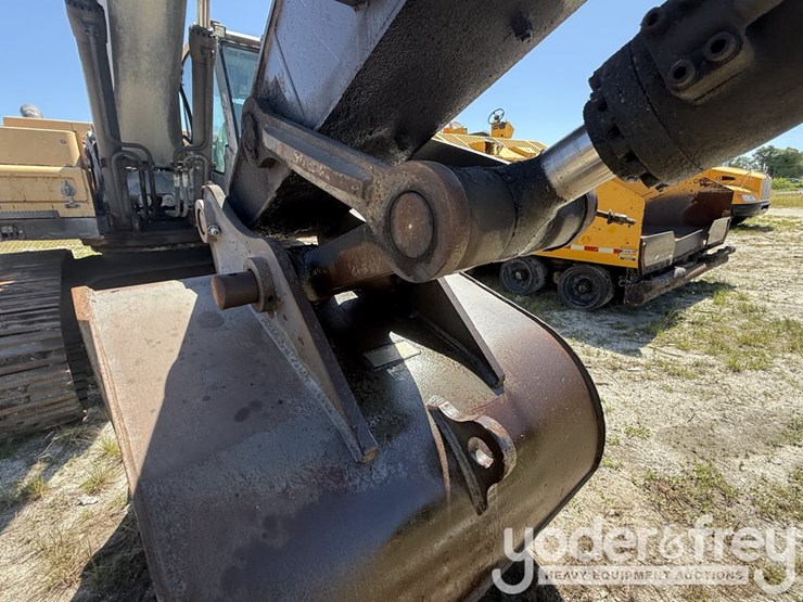 2012-volvo-ec250dl-image-13