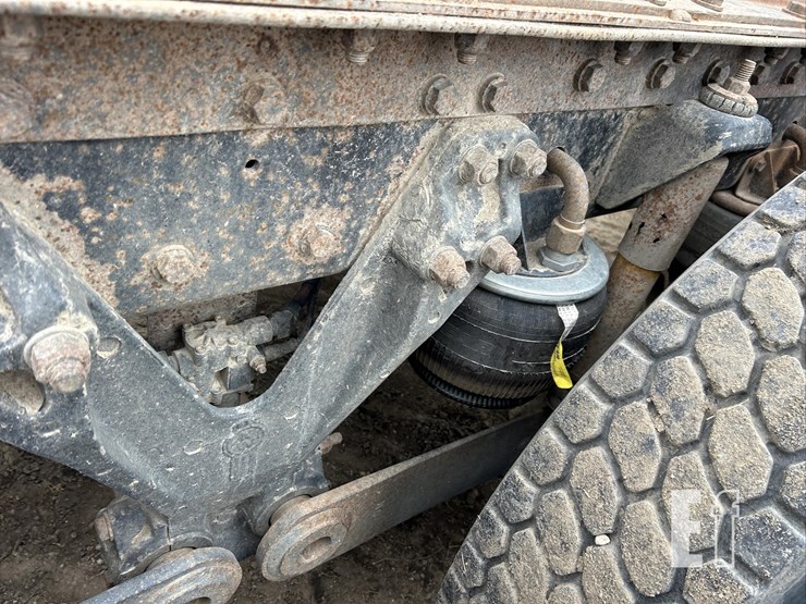 1999-kenworth-t600-image-43