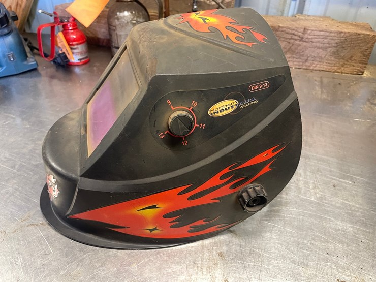 #1878-•-(2)-welding-helmets-and-(1)-face-shield-image-10