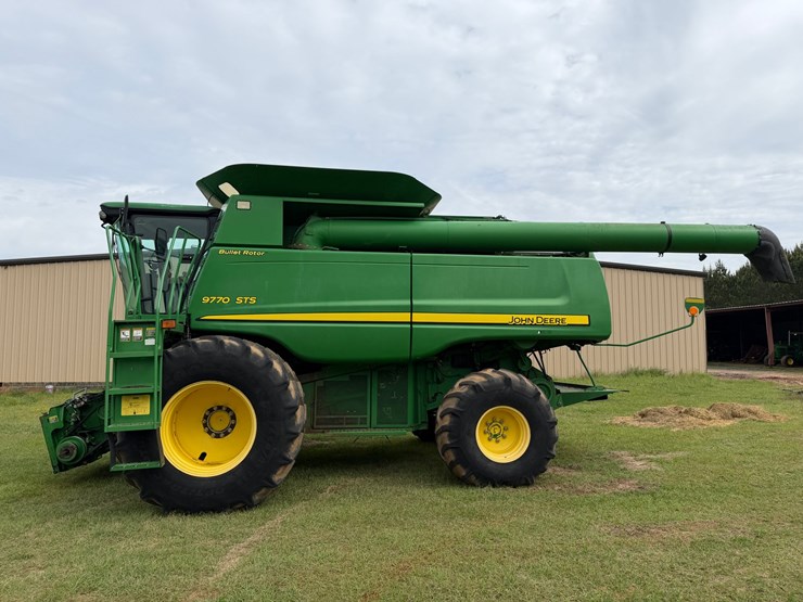 #524-•-2009-john-deere-9770s-combine-image-2