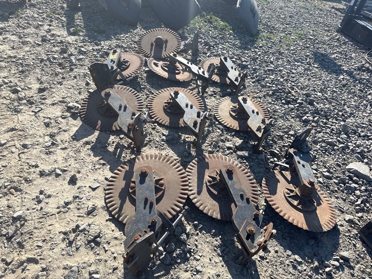 #41280-•-lot-of-planter-parts-inv#-41280-image-7