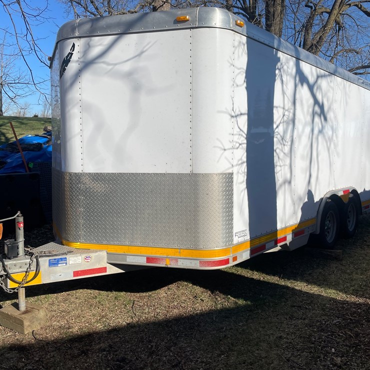 2004 FEATHERLITE 4926