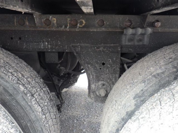 2019-utility-3000r-image-14