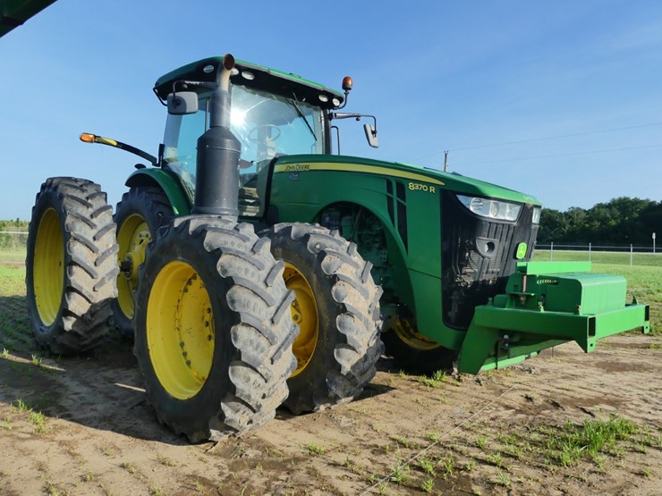 2017-john-deere-8370r-image-2