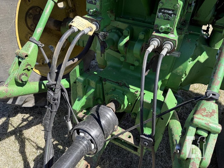 john-deere-4630-image-27