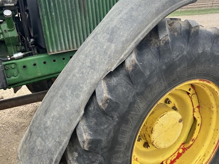 john-deere-4455-image-38