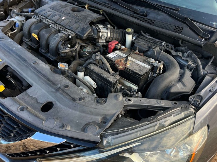 2019-nissan-sentra-sr-image-35