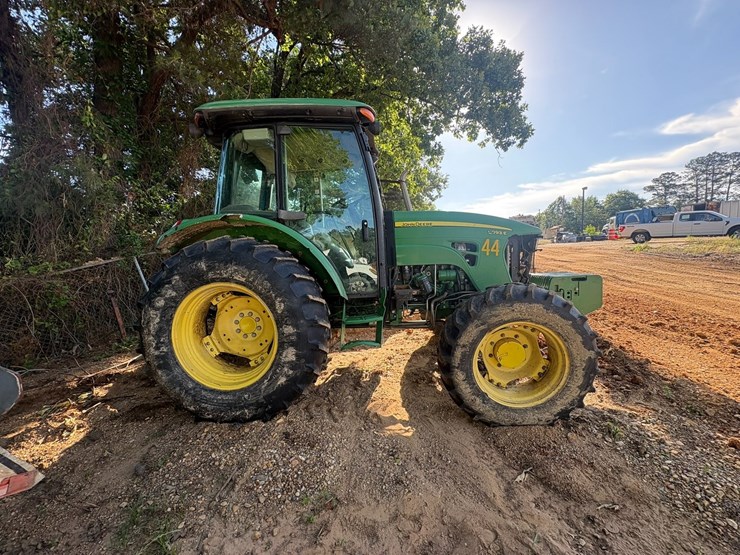 john-deere-5093e-image-11