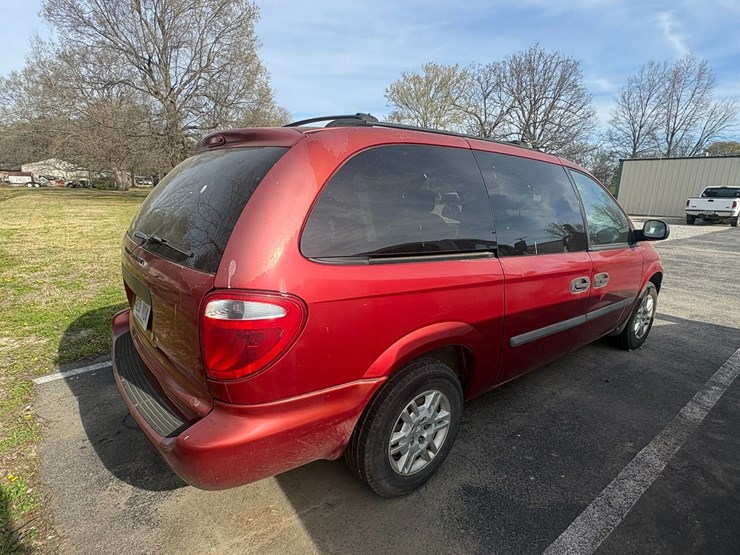 #42108-•-2007-chrysler-grand-caravan-passenger-van-vin:-1d8gp24r57b236495-image-3