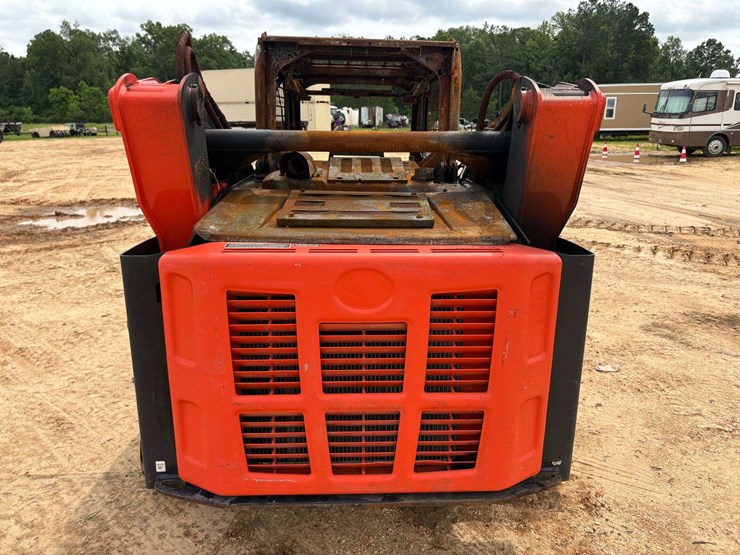 2024-kubota-svl97-2-image-6