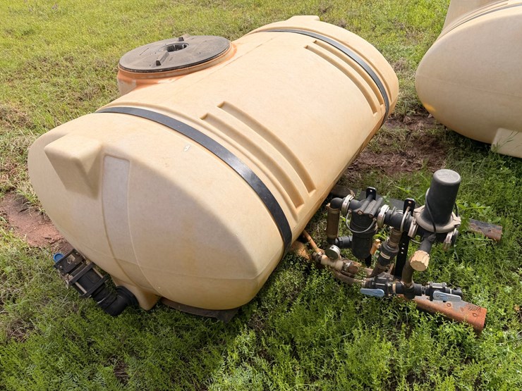 #516-•-(2)-saddle-tanks-image-3