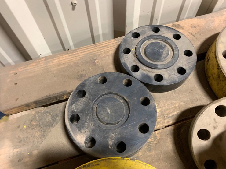 (11)-3”-to-7”-5k-blind-flanges-image-4