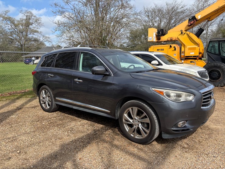 #35468-•-2013-infiniti-7x35-image-2