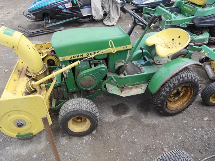 john-deere-110-image-5