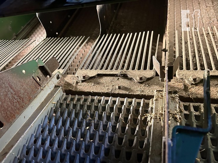 2016-john-deere-s680-image-46