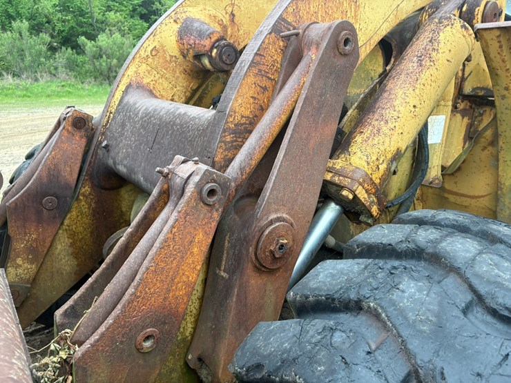 caterpillar-966c-image-21