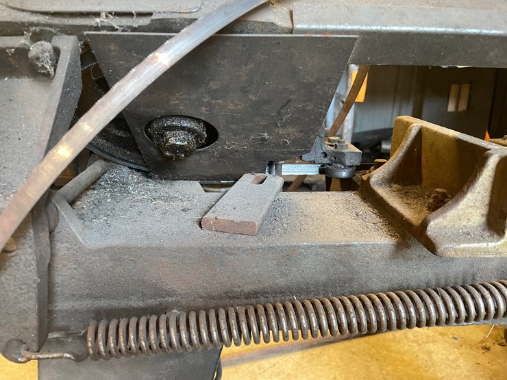 #1875-•-horizontal-metal-cutting-band-saw-image-15