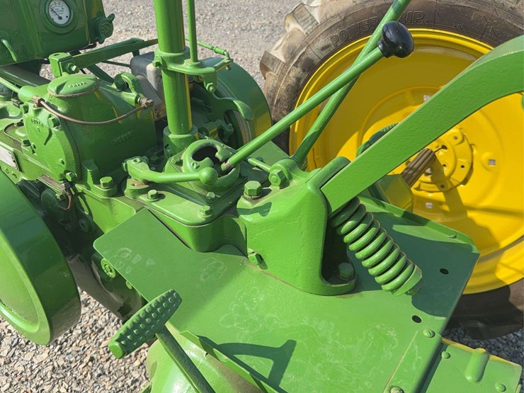 john-deere-h-image-40