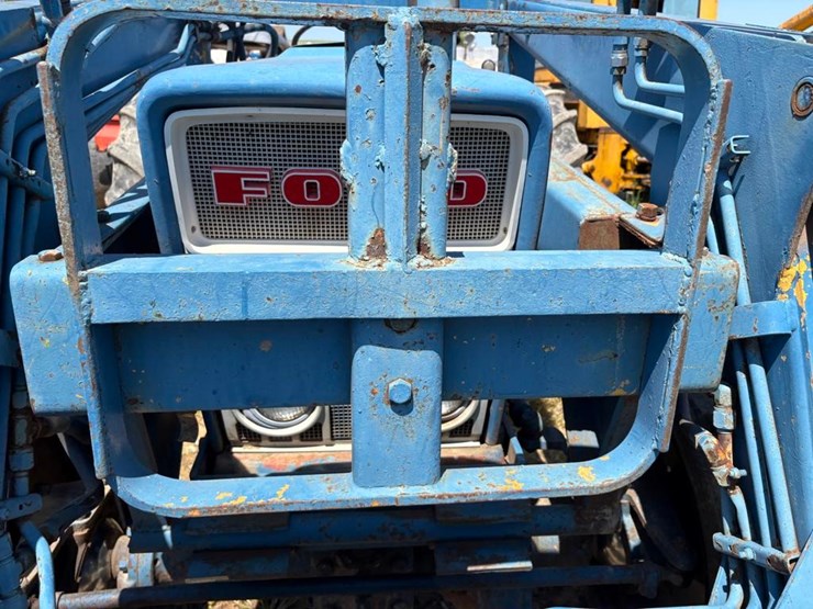 ford-4000-image-9