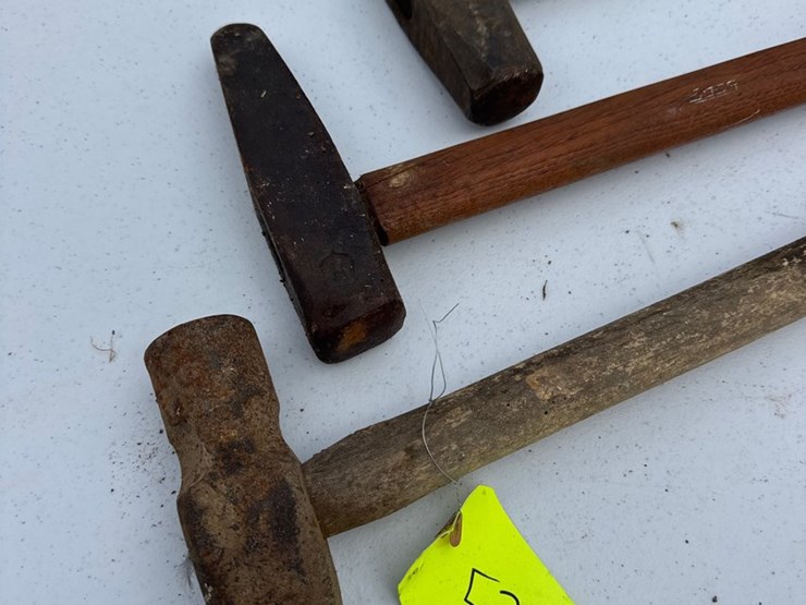 #539-•-3-vintage-hammers-image-2