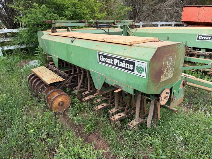 #513-•-30-foot-great-plains-drill-image-4