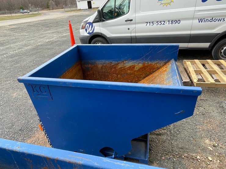 #3282-•-kc-dumpster-image-8