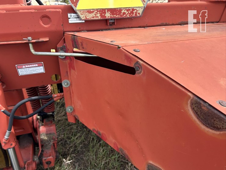 new-holland-1475-image-12