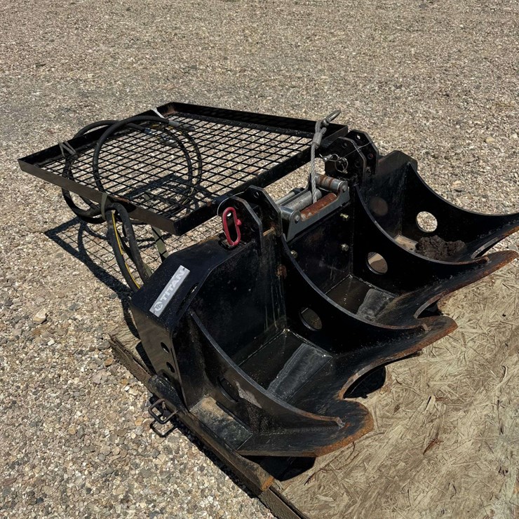 Titan 15k lb. Skid Steer Recovery Winch
