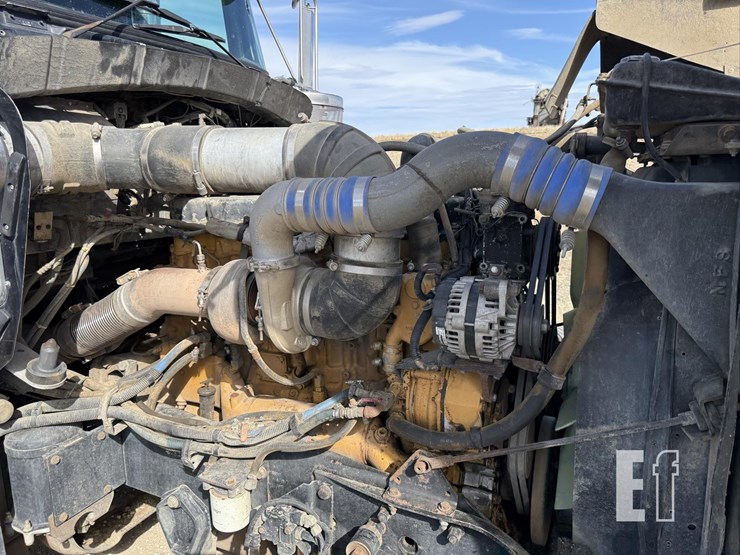 2001-kenworth-w900-image-46