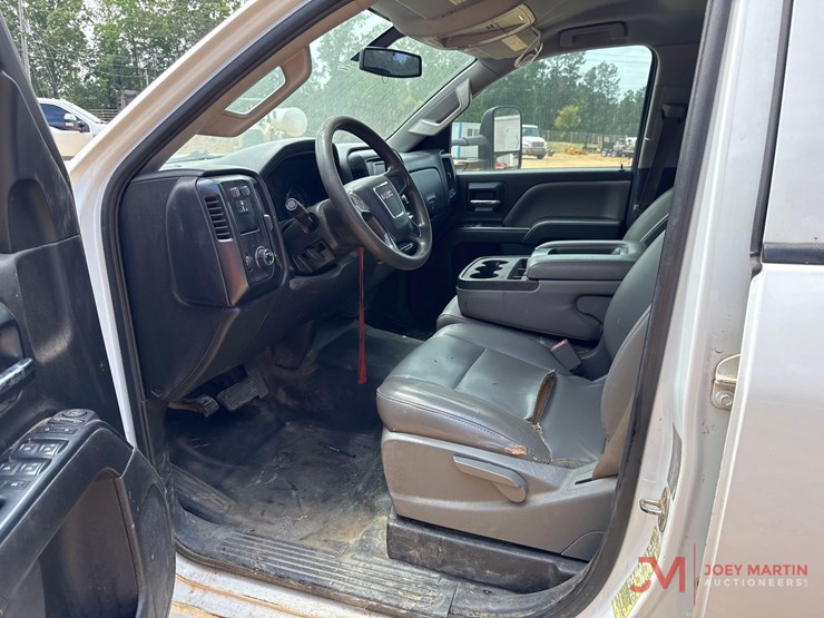 2015-gmc-3500hd-image-20
