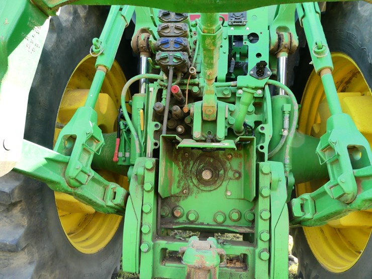2020-john-deere-7r-210-image-6