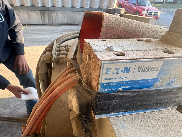 #23975-•-2012-iron-horse-30hp-hydraulic-pump-image-10